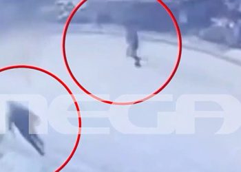 Καρδίτσα:-Βίντεο-ντοκουμέντο-με-τους-δύο-ανήλικους-δράστες-λίγο-μετά-τη-δολοφονία-του-γνωστού-τραγουδιστή