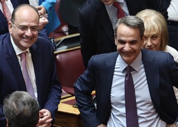 ΠΑΣΟΚ:-Ο-Λαζαρίδης-είναι-το-προσωπικό-ρουσφέτι-του-Μητσοτάκη-–-Το-θράσος,-το-ψεύδος-και-η-φαυλότητα-ανταμείβονται