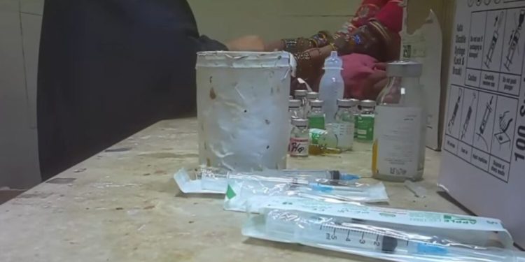 Τεράστιο-υγειονομικό-σκάνδαλο-στο-Πακιστάν:-331-παιδιά-μολύνθηκαν-από-hiv-σε-νοσοκομείο-–-Η-αποκαλυπτική-έρευνα-του-bbc