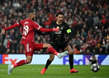 Μπήκε-δυνατά-η-Λίβερπουλ-στο-β'-ημίχρονο-–-Απείλησε-με-Χάκπο-(vid)