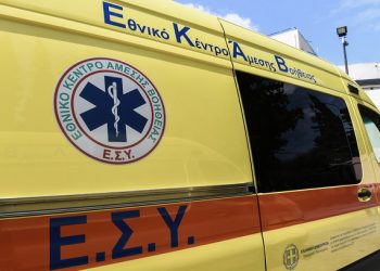 Εκτός-κινδύνου-ο-13χρονος-που-δέχτηκε-δάγκωμα-από-φίδι-στη-Σύρο-–-Η-κατάσταση-της-υγείας-του-και-η-ανακούφιση-των-γιατρών