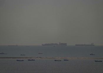 wsj:-Η-Ευρώπη-καταστρώνει-σχέδιο-για-το-άνοιγμα-των-Στενών-του-Ορμούζ-χωρίς-τις-ΗΠΑ