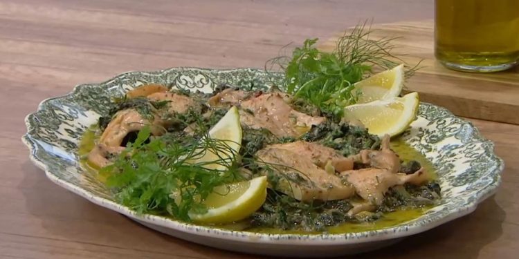 Σουπιές-με-χόρτα-και-αγουρέλαιο-Χαλκιδικής