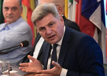 espresso-doppio-–-«Ποδαρικό»-με-το…-αριστερό