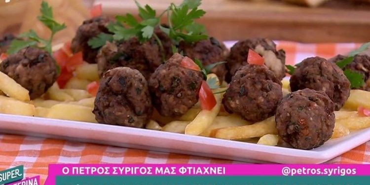 Κεφτεδάκια-με-πατάτες-τηγανητές-και-σως-γιαουρτιού-από-τον-Πέτρο-Συρίγο