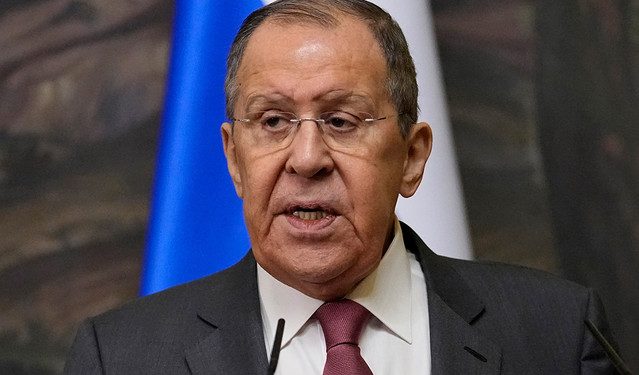 Στο-Πεκίνο-ο-Λαβρόφ-–-Δηλώνει-πως-η-Ρωσία-είναι-έτοιμη-να-«ισοσκελίσει»-το-έλλειμμα-ενεργειακών-πόρων-της-Κίνας