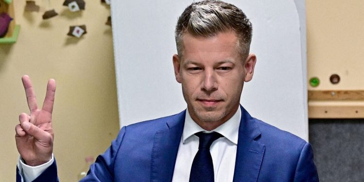 Ανάλυση-politico:-Η-νέα-αρχή-στην-Ευρώπη-με-το-«μεγάλο-παζάρι»-του-Μάγιαρ-–-Ποια-θα-είναι-τα-πρώτα-βήματα-του-νέου-Ούγγρου-πρωθυπουργού