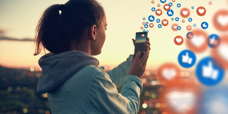 Ψηφιακή-ασπίδα-για-τους-ανήλικους:-Μηχανισμοί-για-την-προστασία-της-ψυχικής-υγείας-των-παιδιών-κάτω-των-15-ετών