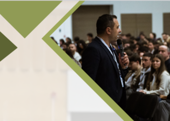 Εκδήλωση-από-την-employ-edu-Σύμβουλοι-Εκπαίδευσης-και-Σταδιοδρομίας-και-τα-Φροντιστήρια-ΕΞΕΛΙΞΗ