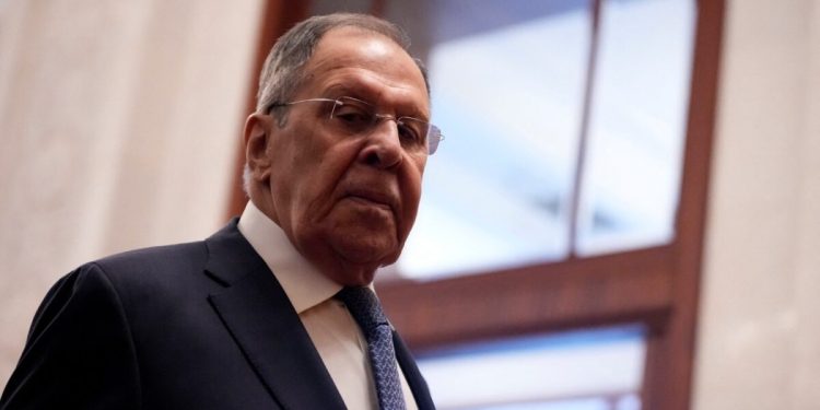 Λαβρόφ:-«Έτοιμη-η-Ρωσία-να-ισοσκελίσει-το-ενεργειακό-έλλειμμα-της-Κίνας»