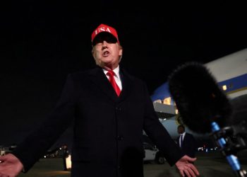 Ντόναλντ-Τραμπ:-«Αν-δεν-ήμουν-πρόεδρος,-ο-κόσμος-θα-είχε-γίνει-κομμάτια-–-Η-εκεχειρία-δεν-θα-παραταθεί»