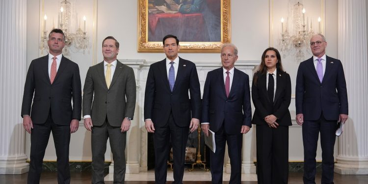 Διχασμένοι-και-καχύποπτοι-οι-Λιβανέζοι-μετά-τις-άμεσες-συνομιλίες-με-το-Ισραήλ-στην-Ουάσινγκτον