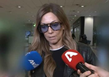 Έλλη-Κοκκίνου:-«Δεν-ξέρω-τι-γίνεται-με-το-“don’t-forget-the-lyrics”»