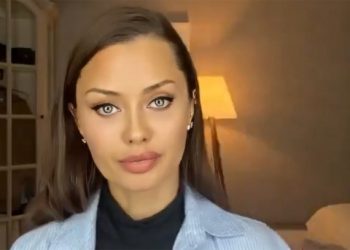 Ρωσίδα-influencer-στρέφεται-κατά-του-Πούτιν-και-γίνεται-viral:-«Οι-άνθρωποι-θα-κουραστούν-να-φοβούνται»