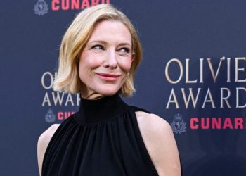 Κέιτ-Μπλάνσετ:-Ύψωσε-το-μεσαίο-δάχτυλο-σε-φωτογράφο-που-της-φώναζε