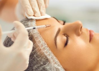 fillers-υαλουρονικού:-Γιορτινή-Λάμψη-και-Φρεσκάδα-με-το-Νέο-Έτος!