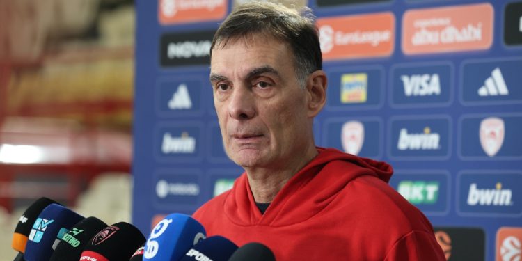 Μπαρτζώκας:-«Τζόουνς-και-Μόρις-θα-είναι-εκτός,-θέλουμε-να-ολοκληρώσουμε-την-χρονιά-πρώτοι»