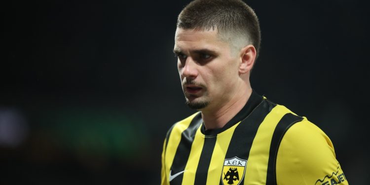 «Η-ΑΕΚ-πρέπει-να-είναι-αποτελεσματική-απέναντι-στην-Ράγιο-Βαγιεκάνο,-ξεπέρασε-το-πρόβλημά-του-και-ξεκινάει-ο-Μαρίν»-(audio)