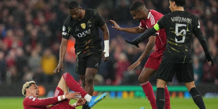 Εννέα-μήνες-εκτός-ο-Εκετικέ