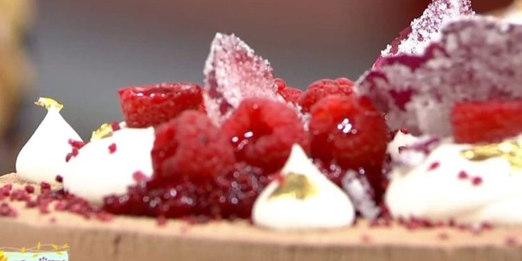 Γλυκό:-«Πυρ,-γυνή-και-θάλασσα»-από-τη-Γωγώ-Δελογιάννη-και-την-Ειρήνη-Πορταλιού