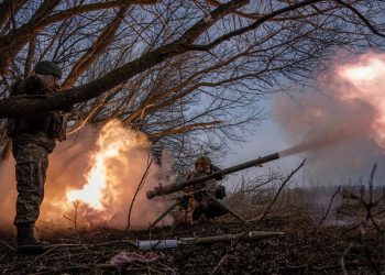 Για-ποιους-λόγους-η-ρωσική-οικονομία-αντέχει-το-κόστος-του-πολέμου-με-την-Ουκρανία-παρά-τις-συνεχείς-κυρώσεις