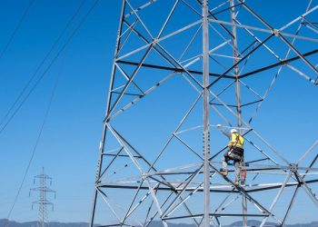 ΑΔΜΗΕ:-Στα-633-εκατ.-ευρώ-οι-επενδύσεις-για-το-2025