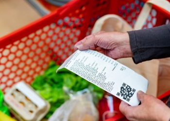 Πληθωρισμός:-«Γκάζι»-στο-3,9%-τον-Μάρτιο-–-«Φωτιά»-στα-καύσιμα,-αδιάκοπο-ράλι-στο-μοσχάρι