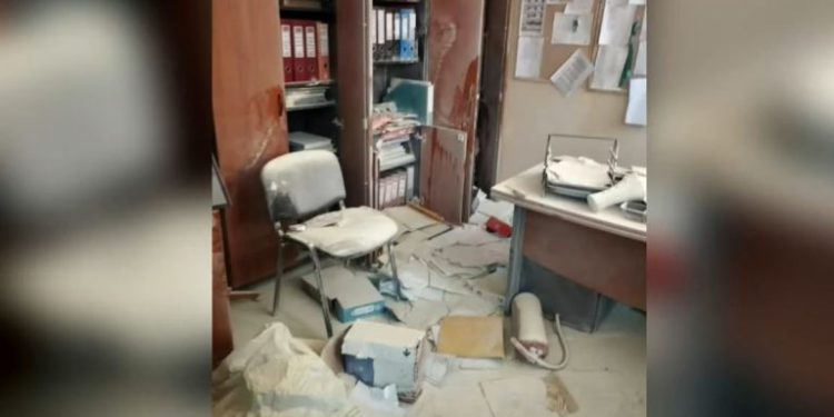 Αντιδήμαρχος-Παιδείας-Δήμου-Γλυφάδας-στο-ΕΡΤnews-radio-105,8-για-βανδαλισμό σε-σχολείο:-Έπαθα-σοκ-–-Δεν-έχω-ξαναδεί-τέτοιο-πράγμα-–-Δεν-υπάρχει-πάτωμα