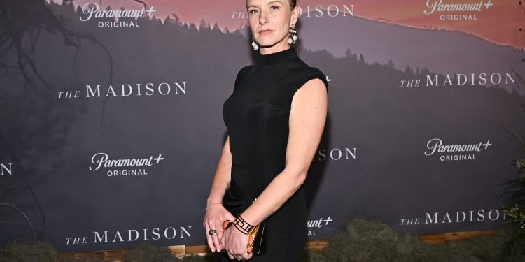 Η-δημιουργός-του-yellowstone-απαντά-σε-ερωτήσεις-του-ΕΡΤΝews.gr-για-τη-σειρά-“the-madison”