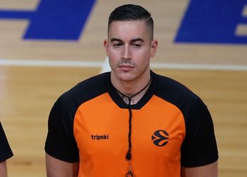 Οι-διαιτητές-στo-Ολυμπιακός-Αρμάνι