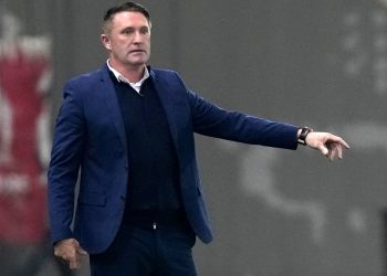 Έδωσε-τα-χέρια-με-τον-Ρόμπι-Κιν-η-Σέλτικ