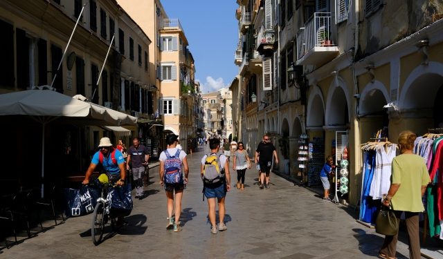 copernicus:-Ο-φετινός-Σεπτέμβριος-ήταν-ο-τρίτος-πιο-θερμός-που-έχει-καταγραφεί-στη-Γη