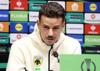 Ρέλβας:-Μπορούμε-να-κάνουμε-την-ανατροπή,-να-δείξουμε-από-την-αρχή-γιατί-είμαστε-στο-γήπεδο