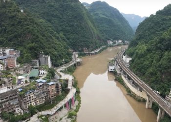 Η-στενότερη-πόλη-του-κόσμου:-Εκεί-όπου-κάθε-εκατοστό-χώρου-μετράει