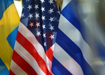 h-υπογραφή-και-το-πρόγραμμα-της-σύμβασης-για-ερευνητική-γεώτρηση-στο-Βορειοδυτικό-Ιόνιο