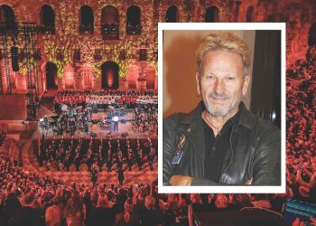 Ένας-μήνας-για-τρία-χρόνια