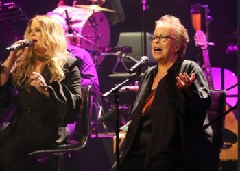 Δήμητρα-Γαλάνη-–-Ελένη-Τσαλιγοπούλου:-Αναβάλλεται-λόγω-κακοκαιρίας-η-αποψινή-μουσική-παράστασή-ταυς-στα-«vοx»