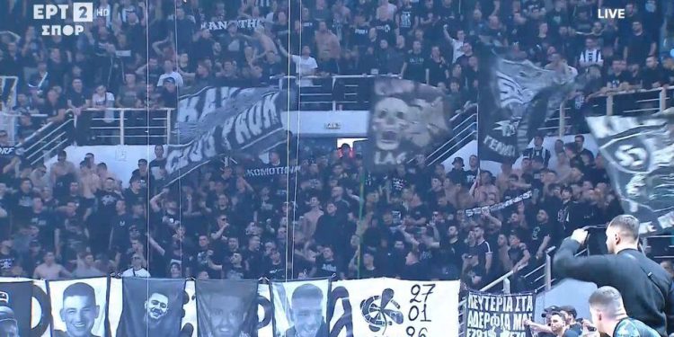 ΠΑΟΚ-–-Άρης:-Όμορφη-ατμόσφαιρα-στο-κατάμεστο-«Παλατάκι»-για-το-μεγάλο-ντέρμπι-(vid)