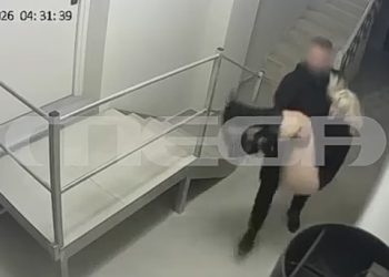 Κεφαλονιά:-Βίντεο-ντοκουμέντο-με-τον-26χρονο-να-μεταφέρει-λιπόθυμη-την-Μυρτώ-–-Σοκάρουν-τα-νέα-στοιχεία-για-την-υπόθεση