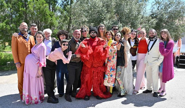 «Το-παιδί»:-Ο-akylas-«εισβάλλει»-στη-σειρά-και-το-Νεοχώρι-χορεύει-στον-ρυθμό-του-«ferto»