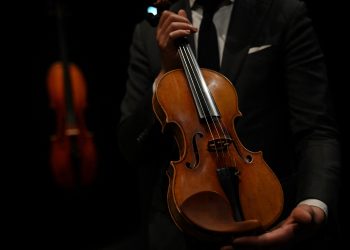Βιολί-stradivarius:-Η-αιώνια-αξία-ενός-υπερσπάνιου-αριστουργήματος