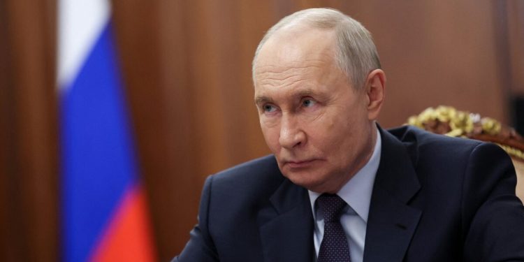 Έκρηξη-Πούτιν-για-την-ρωσική-οικονομία:-Στο-στόχαστρο-το-οικονομικό-επιτελείο
