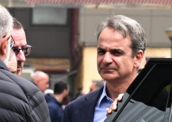 Ο-Κυριάκος-Μητσοτάκης-ξανά-στον-Ευαγγελισμό-όπου-νοσηλεύεται-με-ανεύρυσμα-ο-Γιώργος-Μυλωνάκης