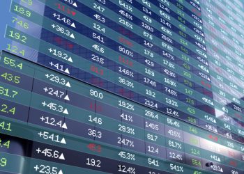 Ήπια-κέρδη-για-τον-Γενικό-Δείκτη-μετά-το-τραπεζικό-ράλι,-επιφυλακτικότητα-στις-διεθνείς-αγορές