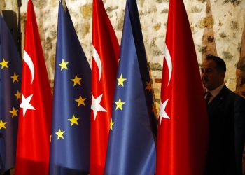 Βρυξέλλες-προς-Άγκυρα:-Πάγος-στην-ένταξη,-καμπανάκι-για-δημοκρατία-και-Ανατολική-Μεσόγειο