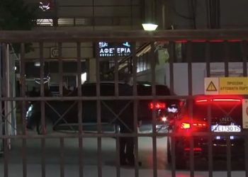 Στον-Ευαγγελισμό-και-πάλι-ο-Κυριάκος-Μητσοτάκης-για-την-κατάσταση-της-υγείας-του-Γιώργου-Μυλωνάκη-–-Τι-λέει-ο-γιατρός-του