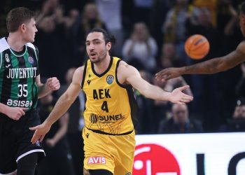 Θριαμβευτική-πρόκριση-στο-final-4-για-την-ΑΕΚ-απέναντι-στην-Μπανταλόνα