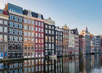 Η-δήμαρχος-του-Άμστερνταμ-προτείνει-να-«αποποινικοποιηθούν»-και-τα-σκληρά-ναρκωτικά-–-Να-πωλείται-η-κοκαΐνη-στα-φαρμακεία