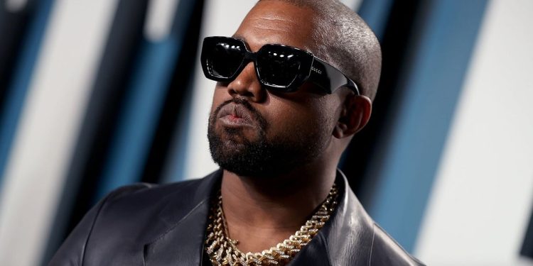 Κάνιε-Γουέστ:-Αντιμέτωπος-με-μήνυση-–-Χτύπησε-άνδρα-στο-πρόσωπο