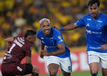 live-streaming:-Κρουζέϊρο-–-Ουνιβερσιτάντ-Κατόλικα